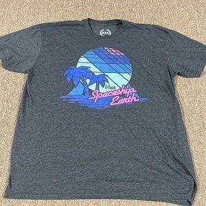 Mens XXL Space ship Earth Tshirt